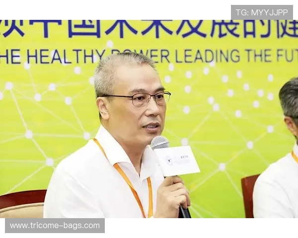 社会企业家推动可持续发展与社会创新的实践与挑战分析