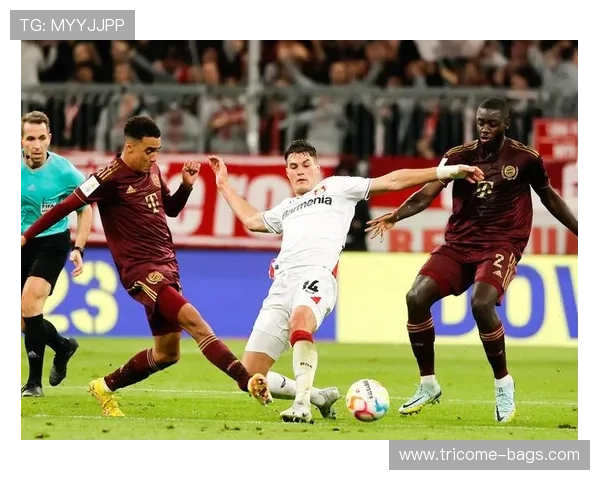 拜仁与葡体半场互交白卷比赛走势胶着依旧中